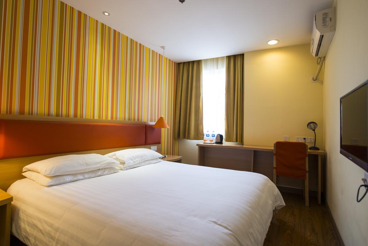 Home Inn Tianjin Weijin Road Tianjin University Экстерьер фото